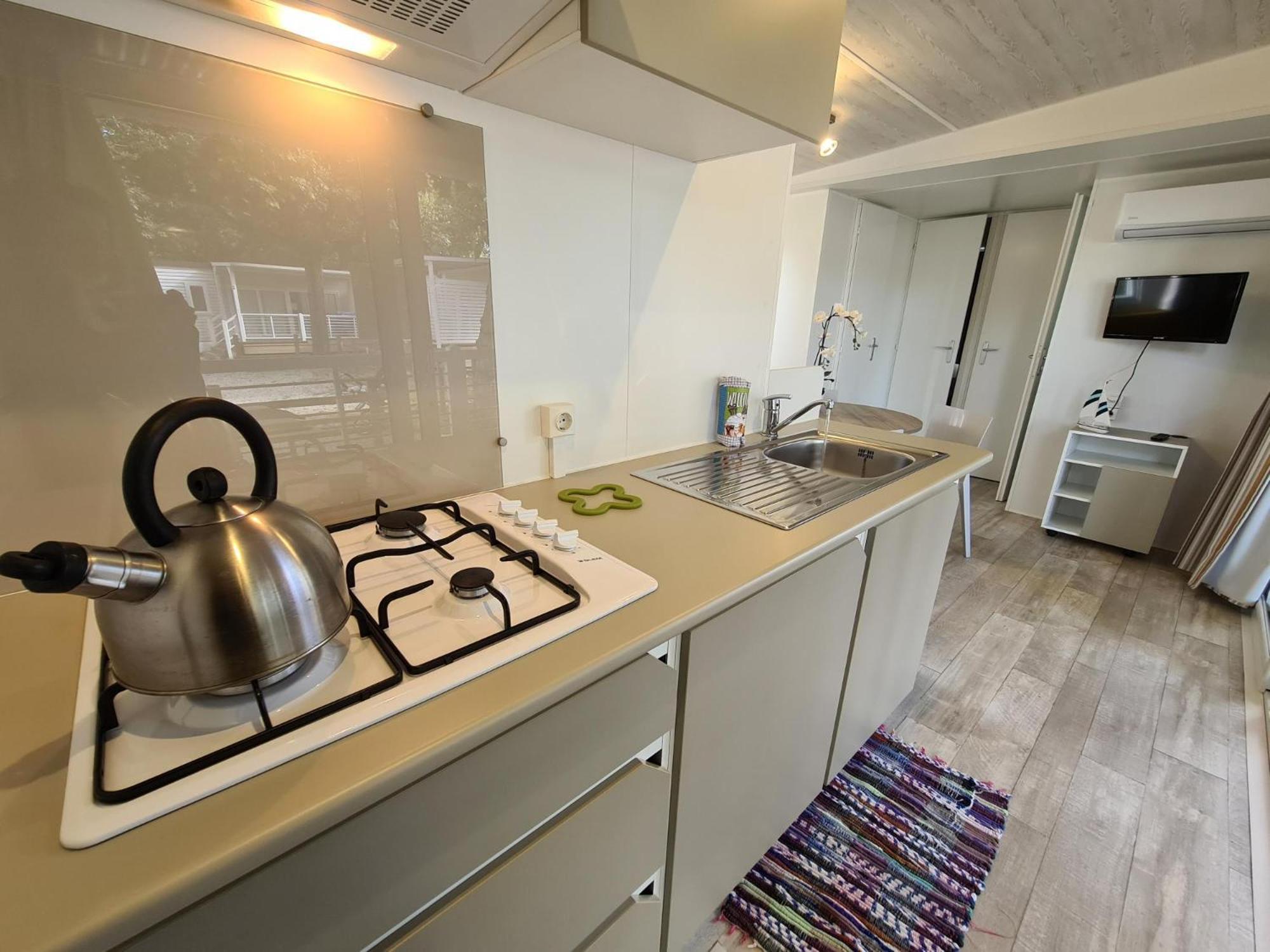 Camping Italia Lido 카스텔레토소프라티시노 외부 사진