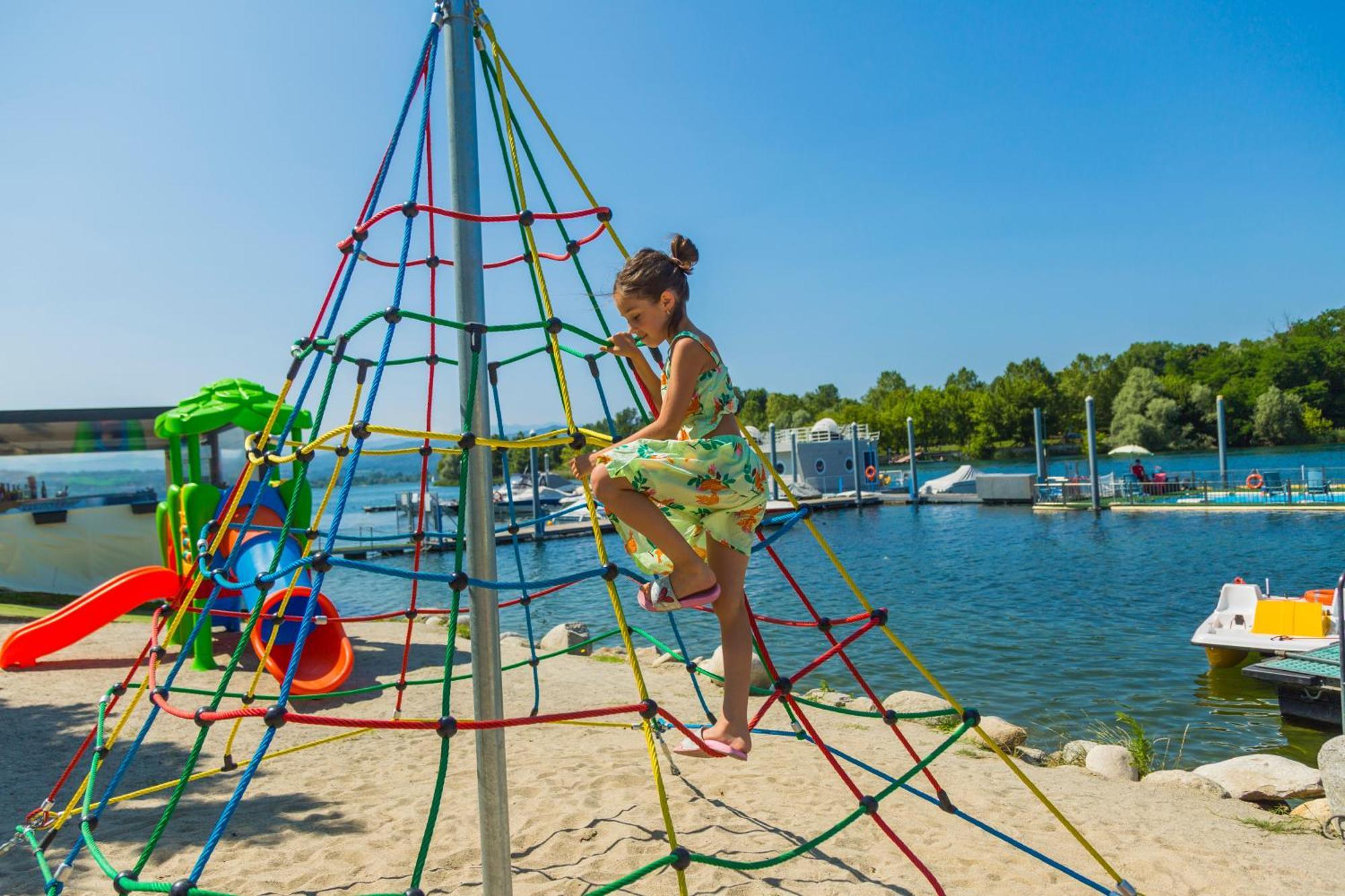 Camping Italia Lido 카스텔레토소프라티시노 외부 사진